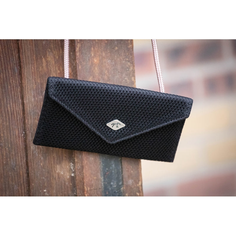 Penelope Mesh Phone Pocket