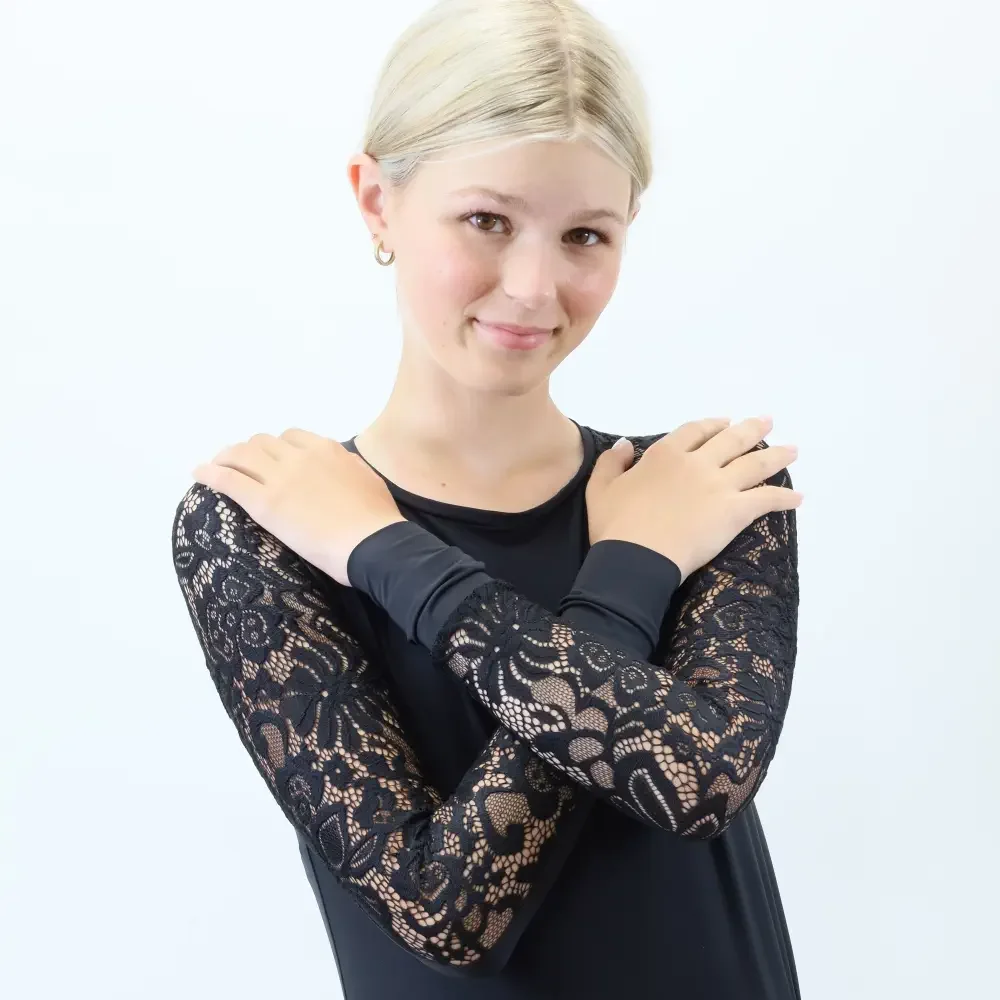 Kismet Dana Lace Schooling Shirt